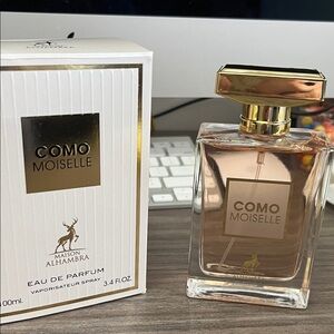 Maison Alhambra Como Moiselle Eau de Parfum